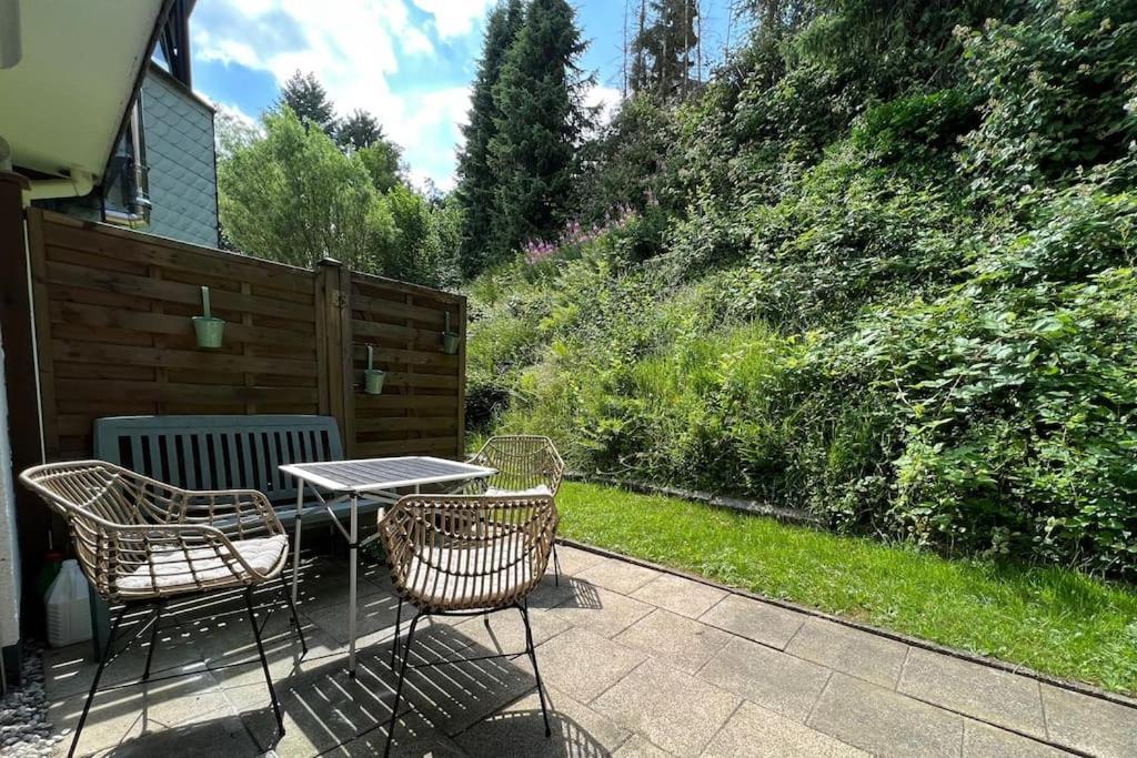 My-happy-place - Netflix - Stellplatz - Terrasse - Garten Apartment *